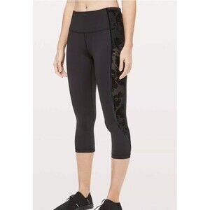 Lululemon Wunder Under Leggings Womens 10 Black Velvet Floral Flocked Crop